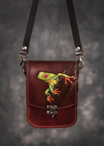 New! Tree frog purse